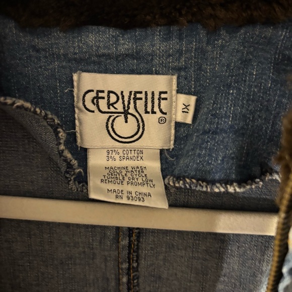 Vintage Denim Zip Jacket with Faux Fur - Picture 3 of 4